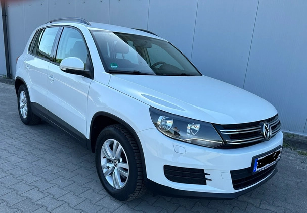 Volkswagen Tiguan cena 46900 przebieg: 139000, rok produkcji 2015 z Złocieniec małe 137
